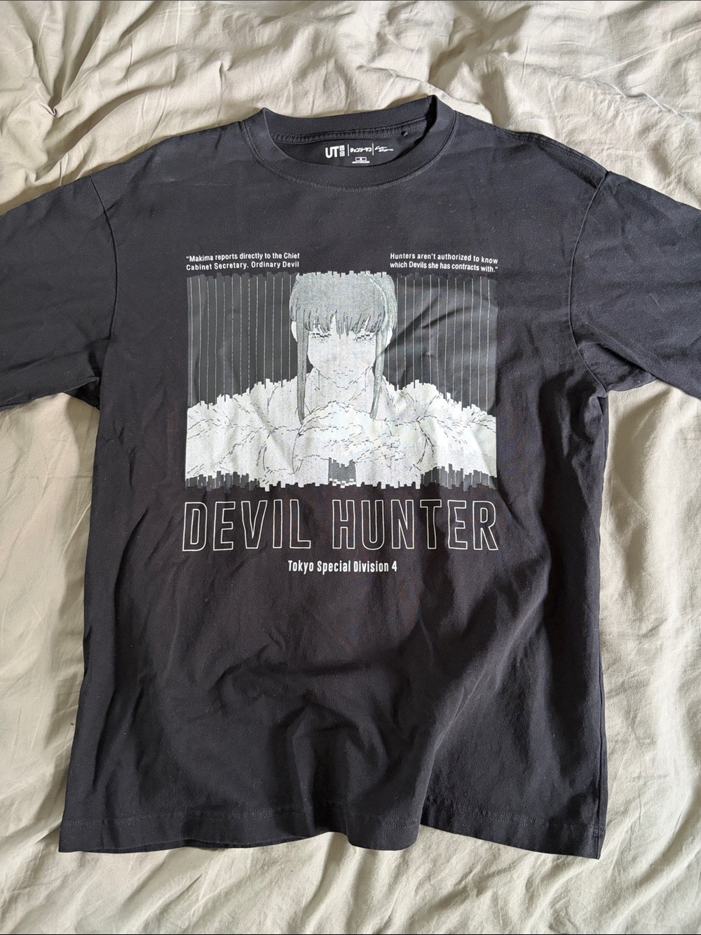 Uniqlo Makima Black Graphic 'Devil Hunter' Crew Neck Tee